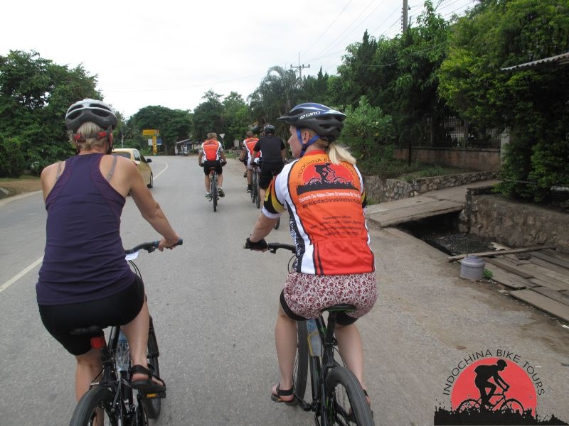 4 Days Hue Cycling To Nha Trang