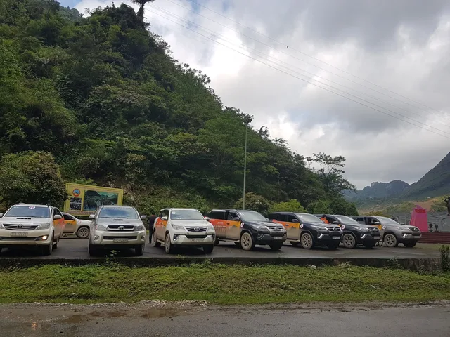4 Wheels tour To Maichau – Ninhbinh – Halong Bay - 6 Days 3