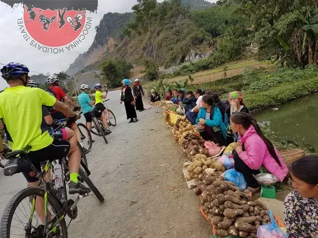 BikingTo Hilltribes Of Ha Giang Plateau – 7 days 3