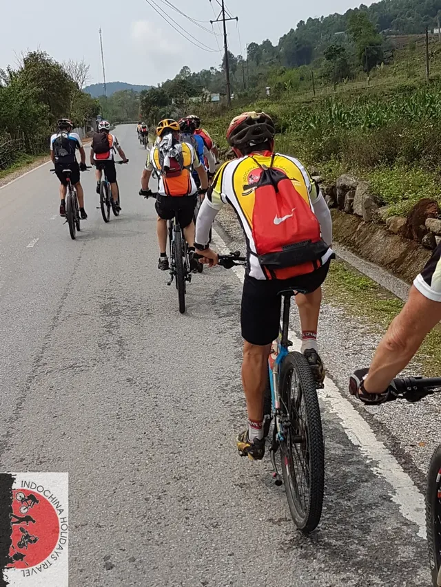 Hue Cycling To Ho Chi Minh City – 7 Days 2