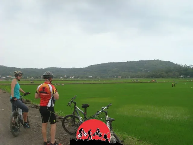 Mighty Red River Delta Cycling Tour – 6 Days 3