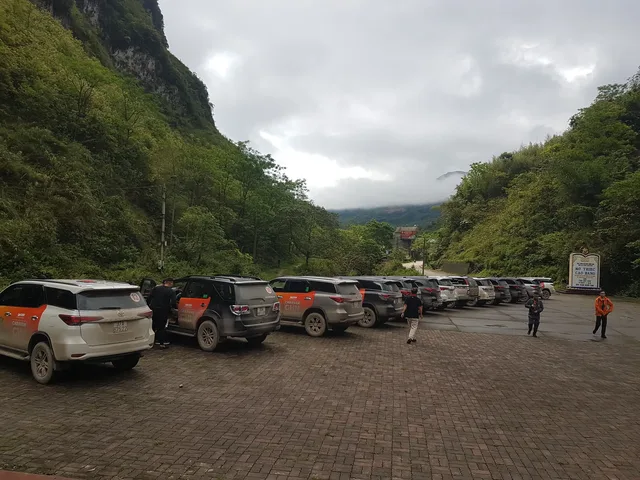 Self Driver 4x4WD From Hanoi to Saigon - 12 Days 2